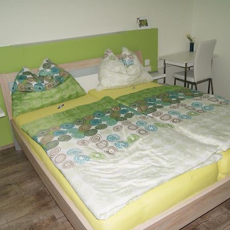 فوهنسدورف Privatzimmer Mitterbacher المظهر الخارجي الصورة